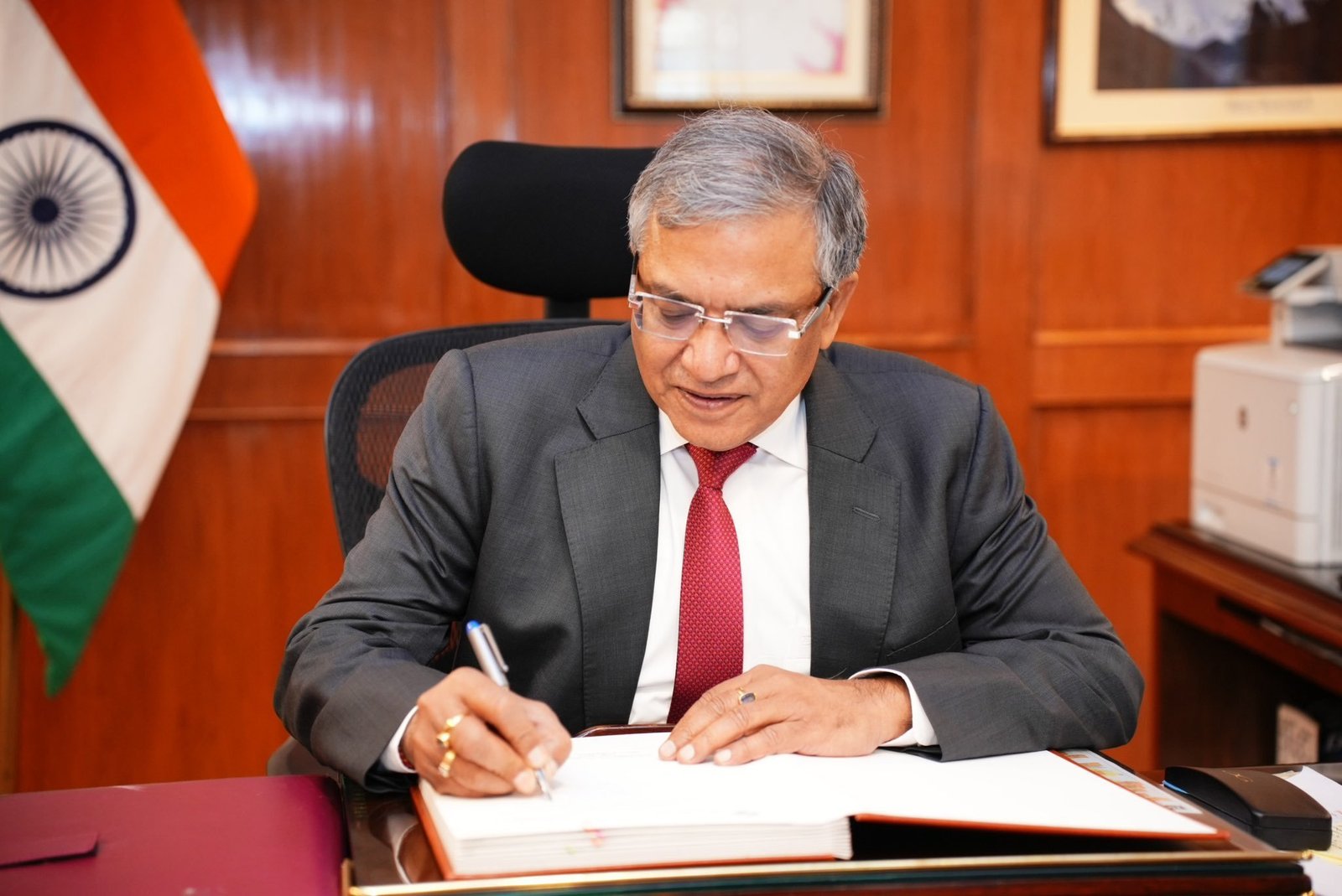 ECI Launches Pan-India SIR: Voter List Overhaul Kicks Off Nov 1