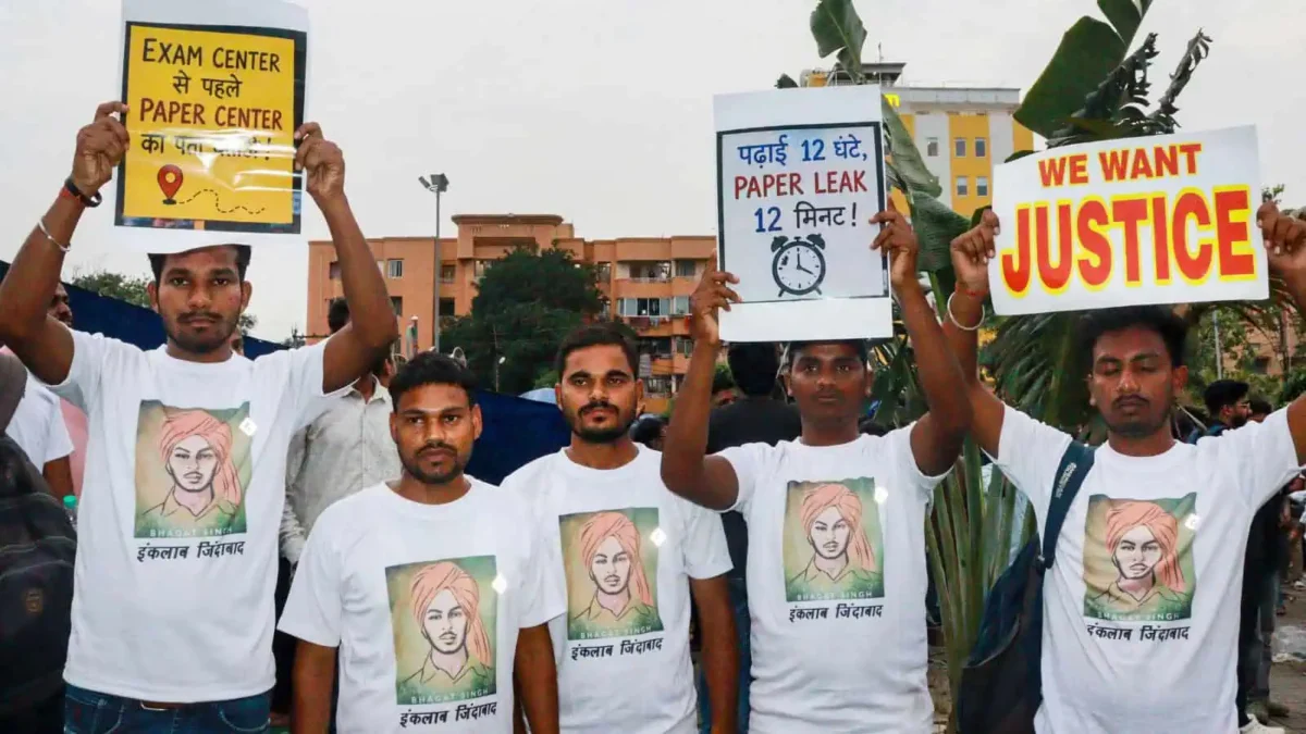 Paper leak, OMR scam, corruption: Why students are protesting in Jharkhand