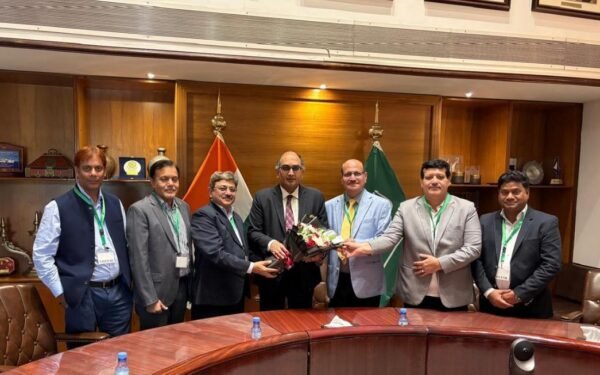 Indian Forum for Education Team Meets Indian Ambassador in Riyadh to Discuss Community and Educational Issues